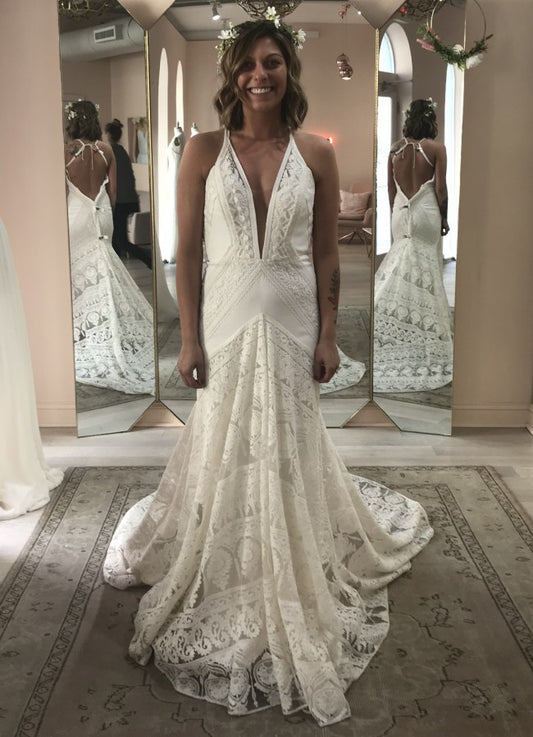 C2022-SVB 034 - Robe de mariée bohème col V sans manches