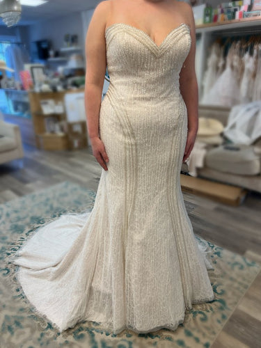 C2022-spl vestido de novia de talla grande, sin tirantes, con cuentas y ajuste a vuelo