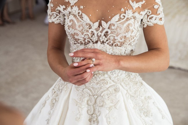 C2023-SS046 traditional short sleeve sheer lace ball gown wedding dress