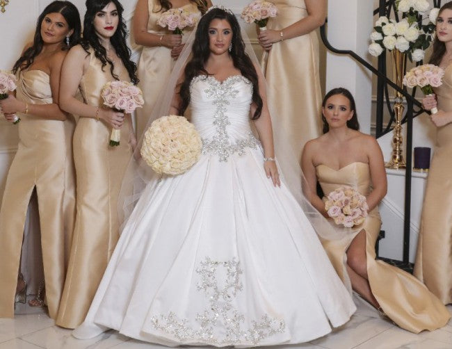 Vestido de novia formal sin tirantes con escote en forma de corazón C2023-SS44 con adorno de cristal swarovski