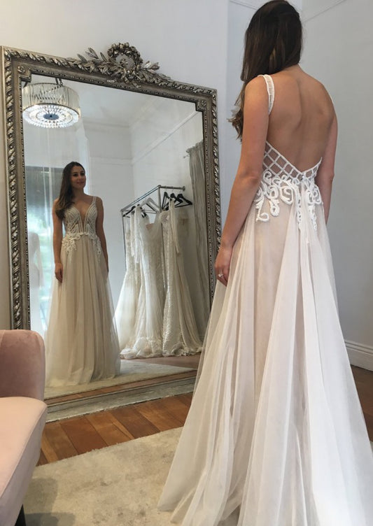 Robe de mariée fluide, dos nu, taille empire, C2022-LX221
