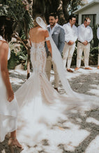C2022-NI209 - Vestido de novia sirena palabra de honor nude y marfil