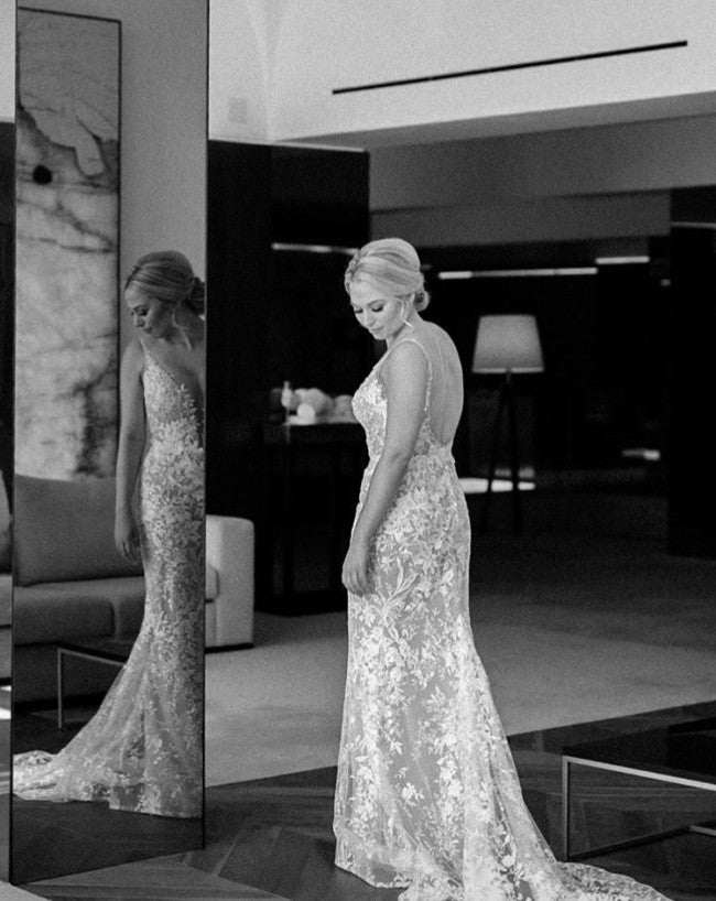 C2022-FL82 - backless fitted lace wedding gown