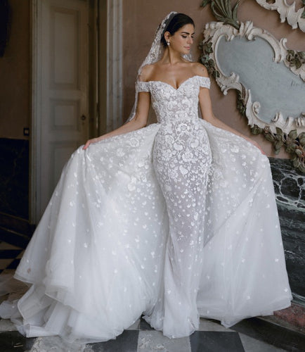 C2022-FD28 - Off the shoulder detachable skirt wedding gown