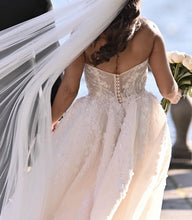 C2022-SpS77 - Vestido de novia de talla grande, palabra de honor, sobre falda y abertura