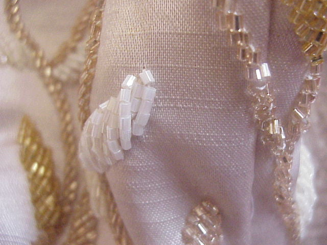 Style #B2028 Darius Cordell Robe de bal à manches 3/4 pour mère de la mariée