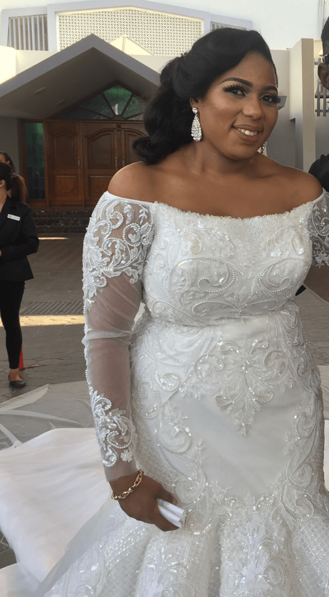 C2019 - LSP080 Off the shoulder long sleeve plus size fit-to-flare wedding gown