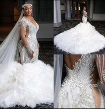 C2022-SLSB448 - Vestido de novia transparente de manga larga y talla grande con cristales Swarovski Bling