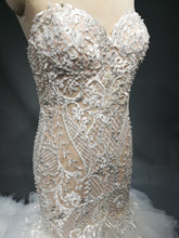Estilo C2017hurst - Vestido de novia sin tirantes, ajustado y con vuelo, inspirado en Jaton Couture