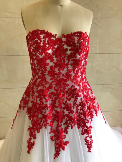 Style DOL-Y001 Strapless Red and white lace wedding gown – Darius Couture