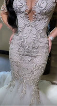 C2022-LS77 - Vestido de novia de alta costura de manga larga con pedrería
