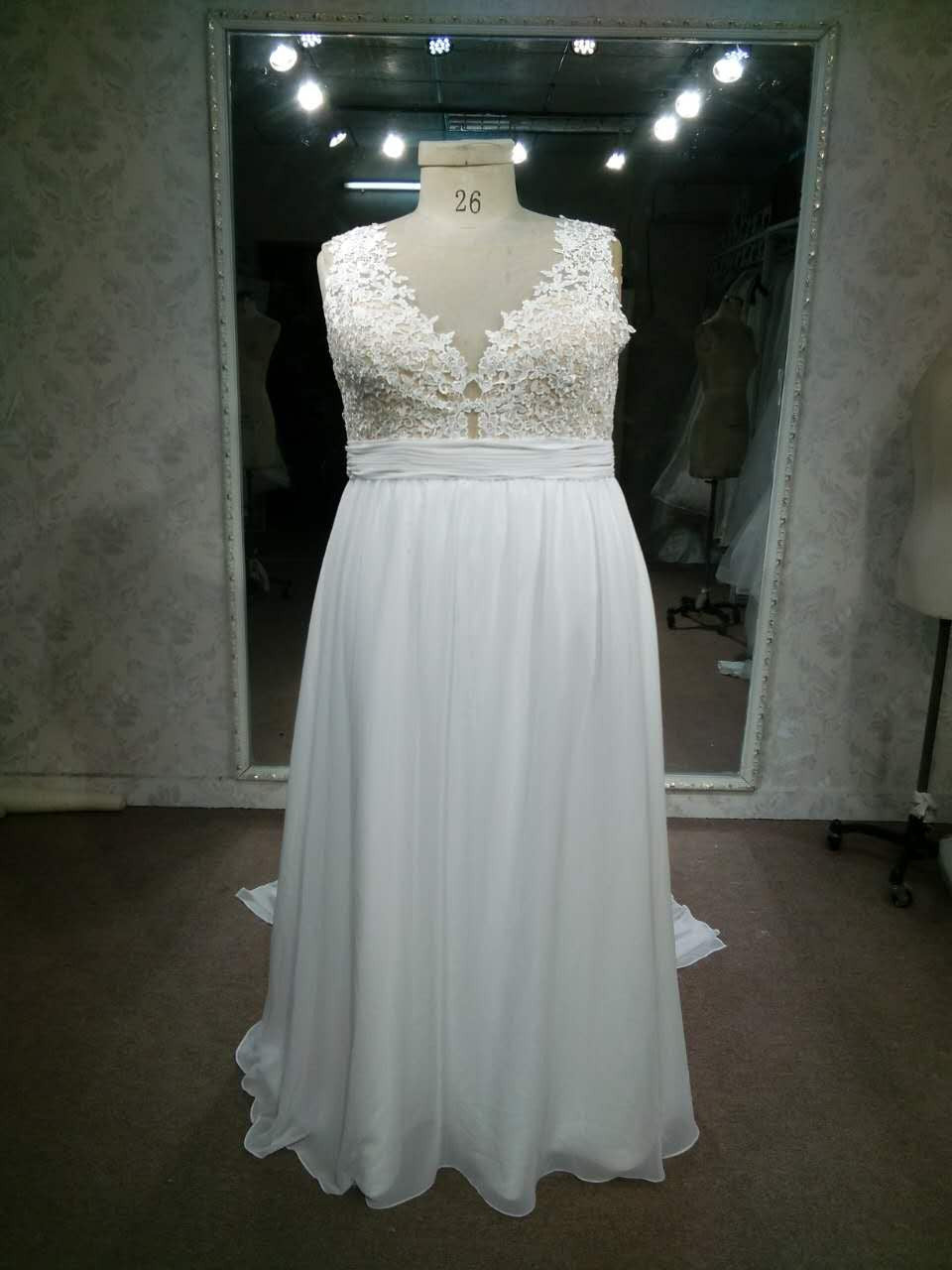Sleeveless plus size wedding dress