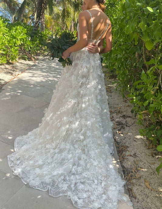 C2023-AL91b - sleeveless a-line flower motif wedding gown with lace straps